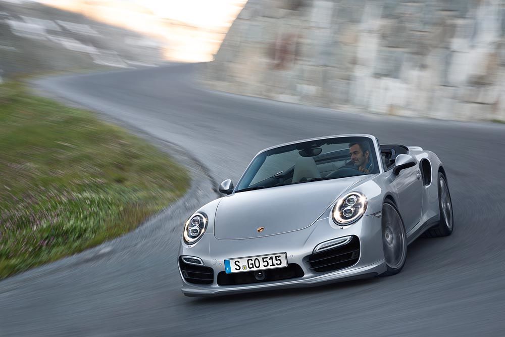 porsche-911-turbo-cabriolet-12