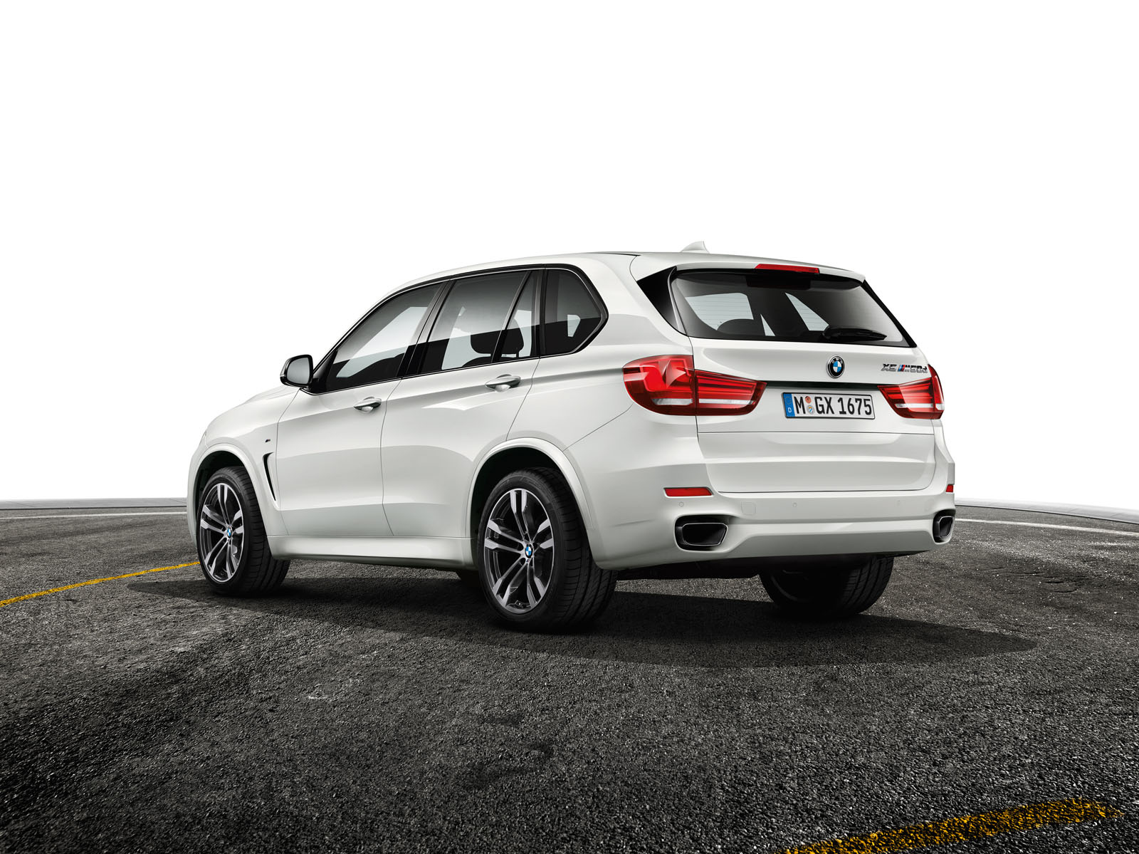 bmw-x5-m50d-2
