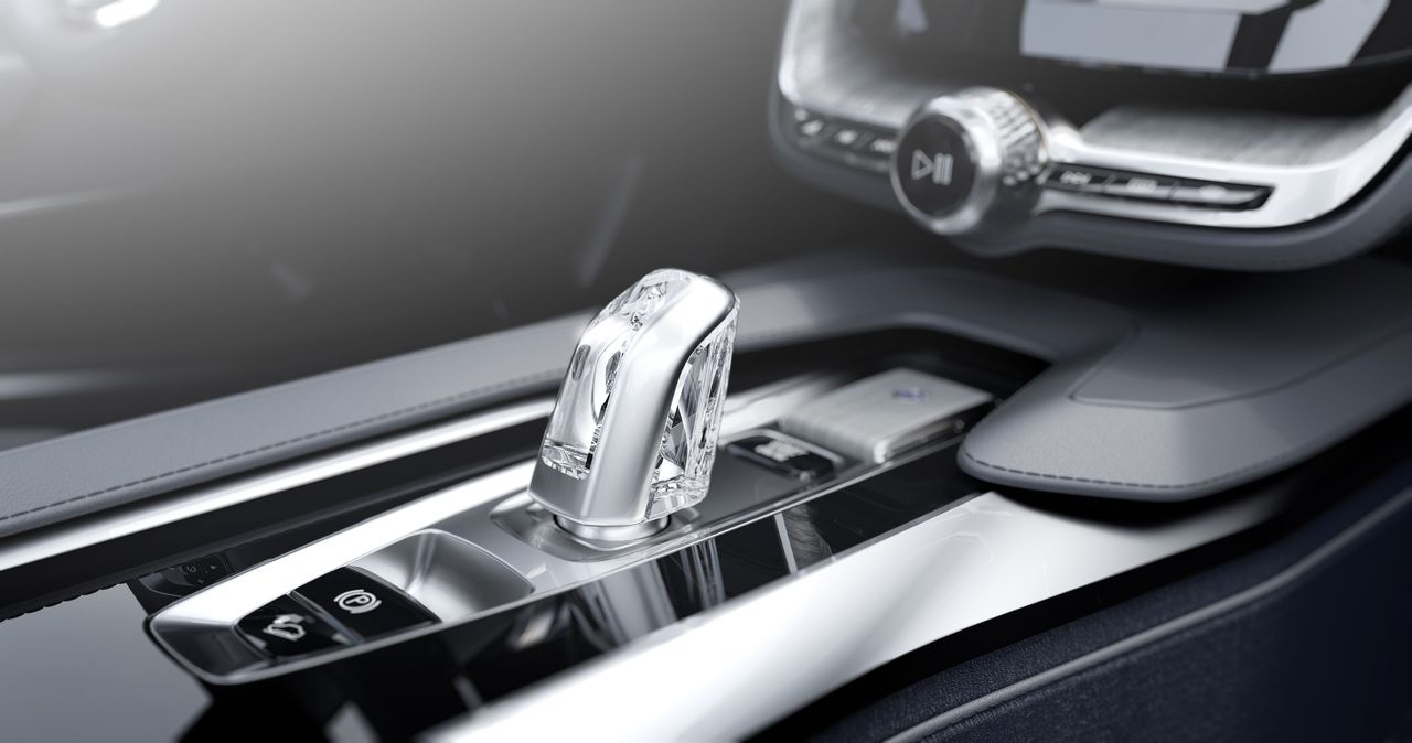 volvo-coupe-concept-12