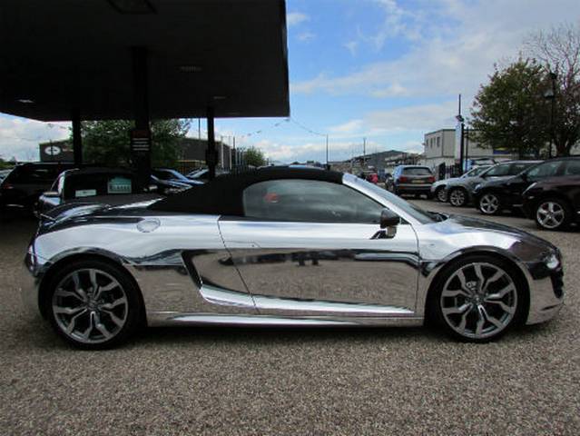 audi-r8-v10-elton-john-14