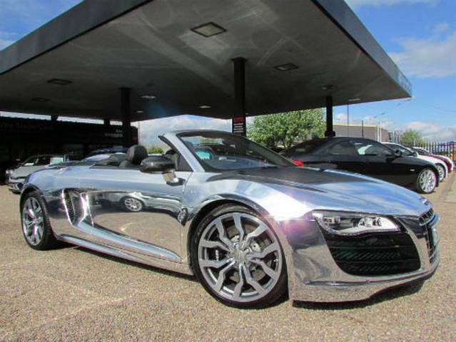 audi-r8-v10-elton-john-4