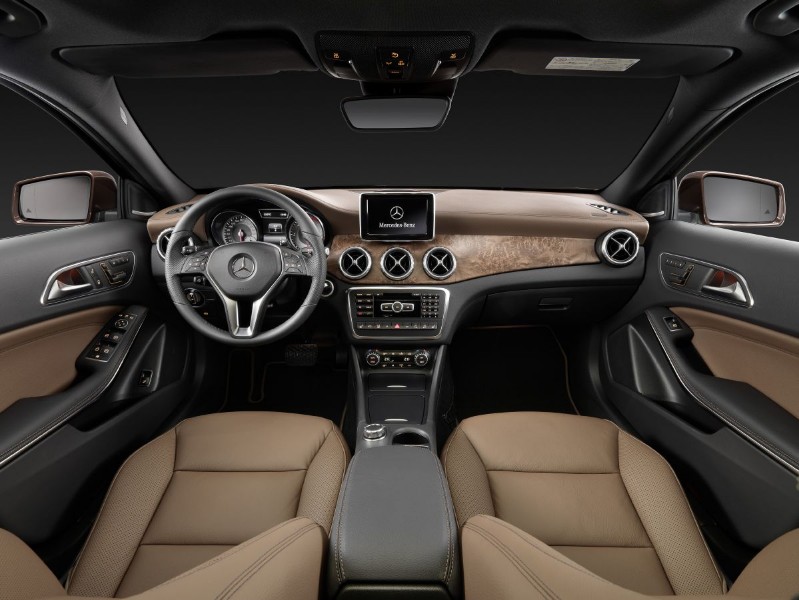 salon-de-frankfurt-2013-mercedes-benz-gla-datos-e-imagenes-201314089_12