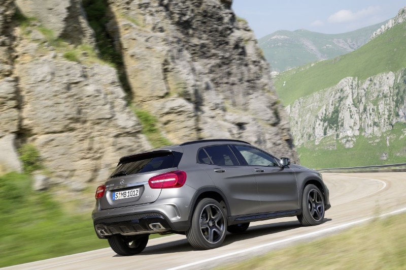 salon-de-frankfurt-2013-mercedes-benz-gla-datos-e-imagenes-201314089_20