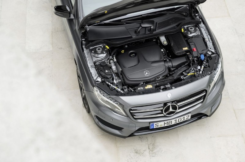 salon-de-frankfurt-2013-mercedes-benz-gla-datos-e-imagenes-201314089_24