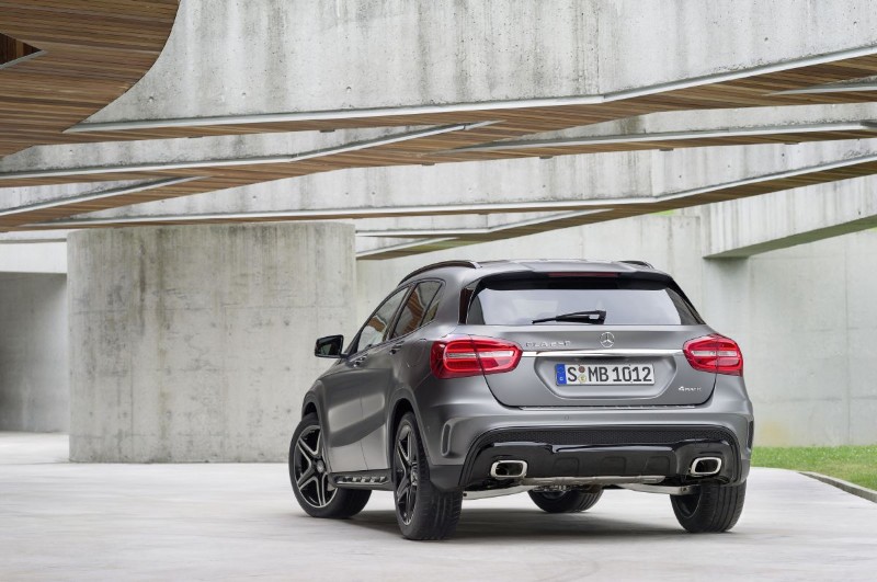 salon-de-frankfurt-2013-mercedes-benz-gla-datos-e-imagenes-201314089_26