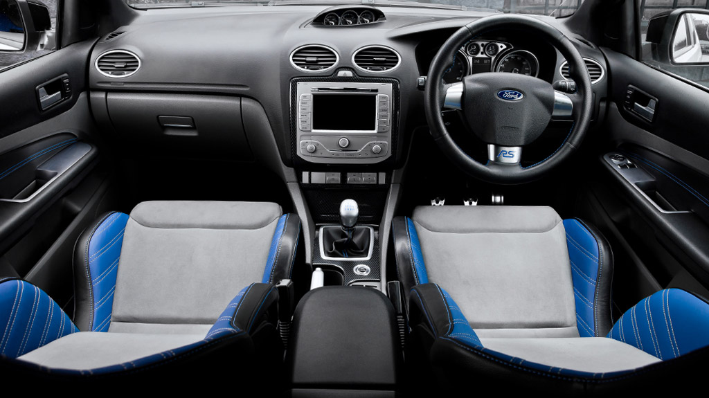 2009-ford-focus-rs-by-a-kahn-design_100433652_l