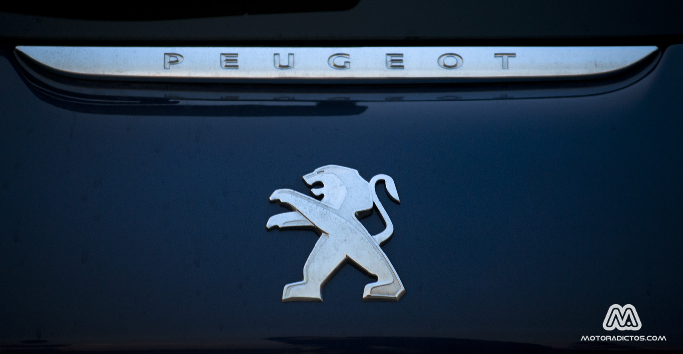peugeot208_904