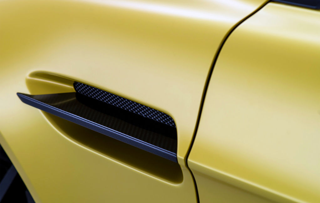aston-martin-v12-vantage-s-16-1024x648