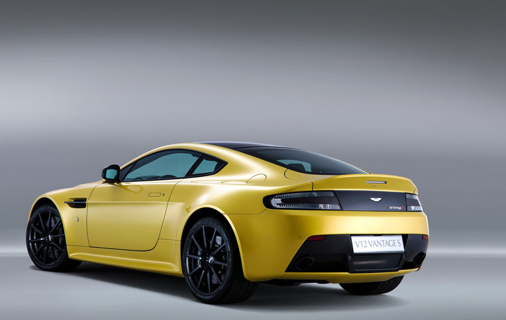 aston-martin-v12-vantage-s-25-1024x648