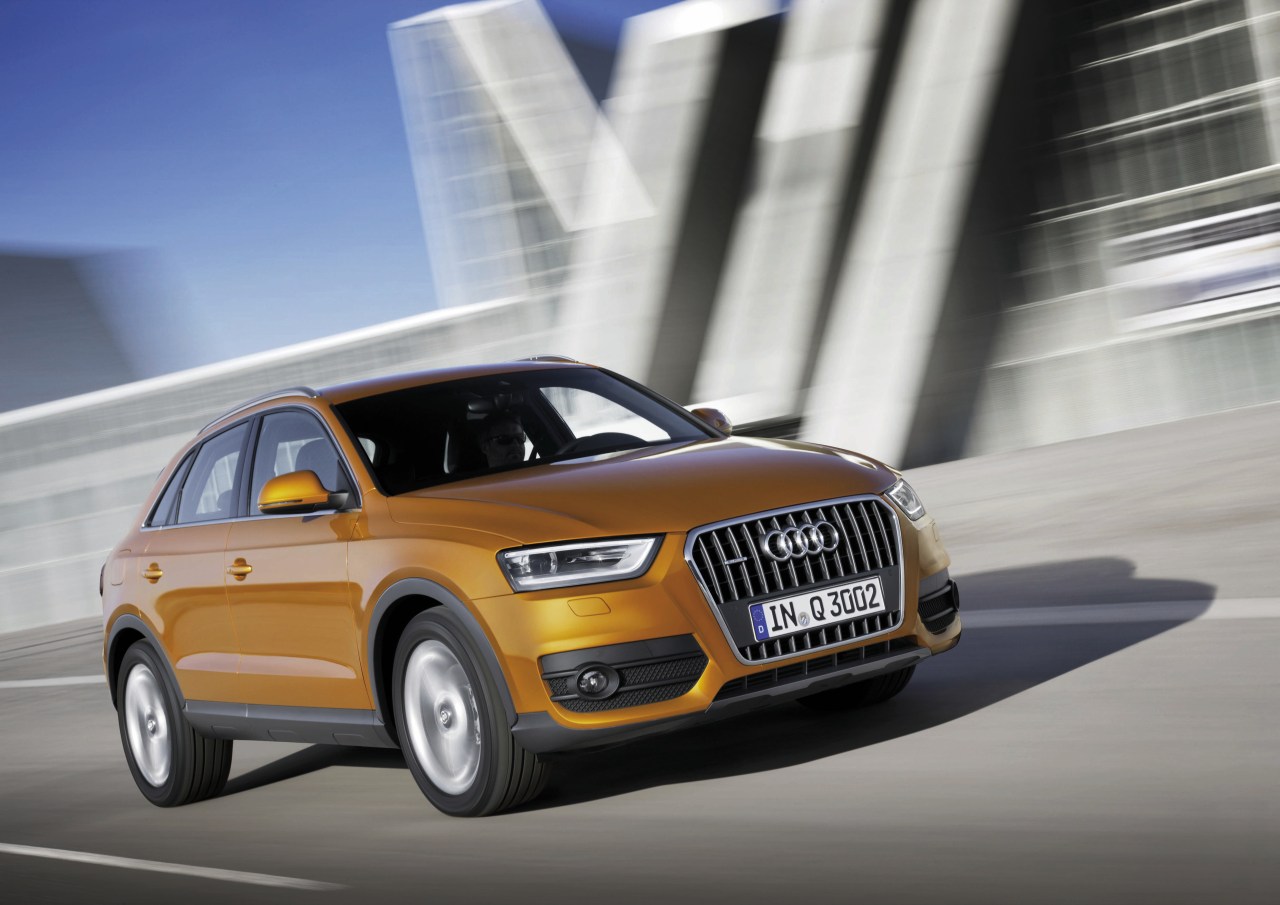 audi-q316