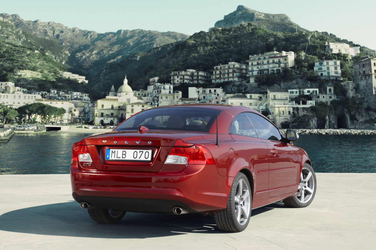 volvo_c70_2010_13
