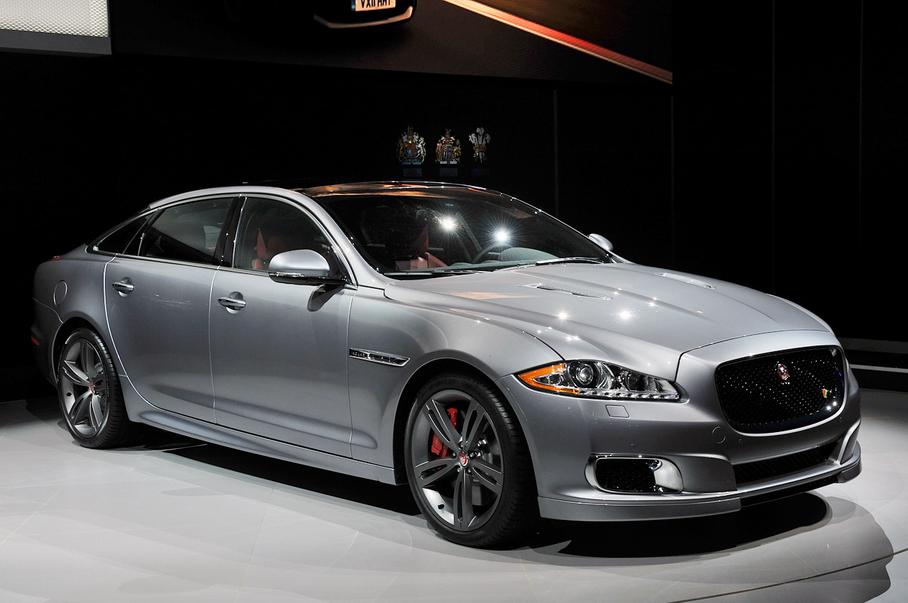 03-2014-jaguar-xjr-new-york