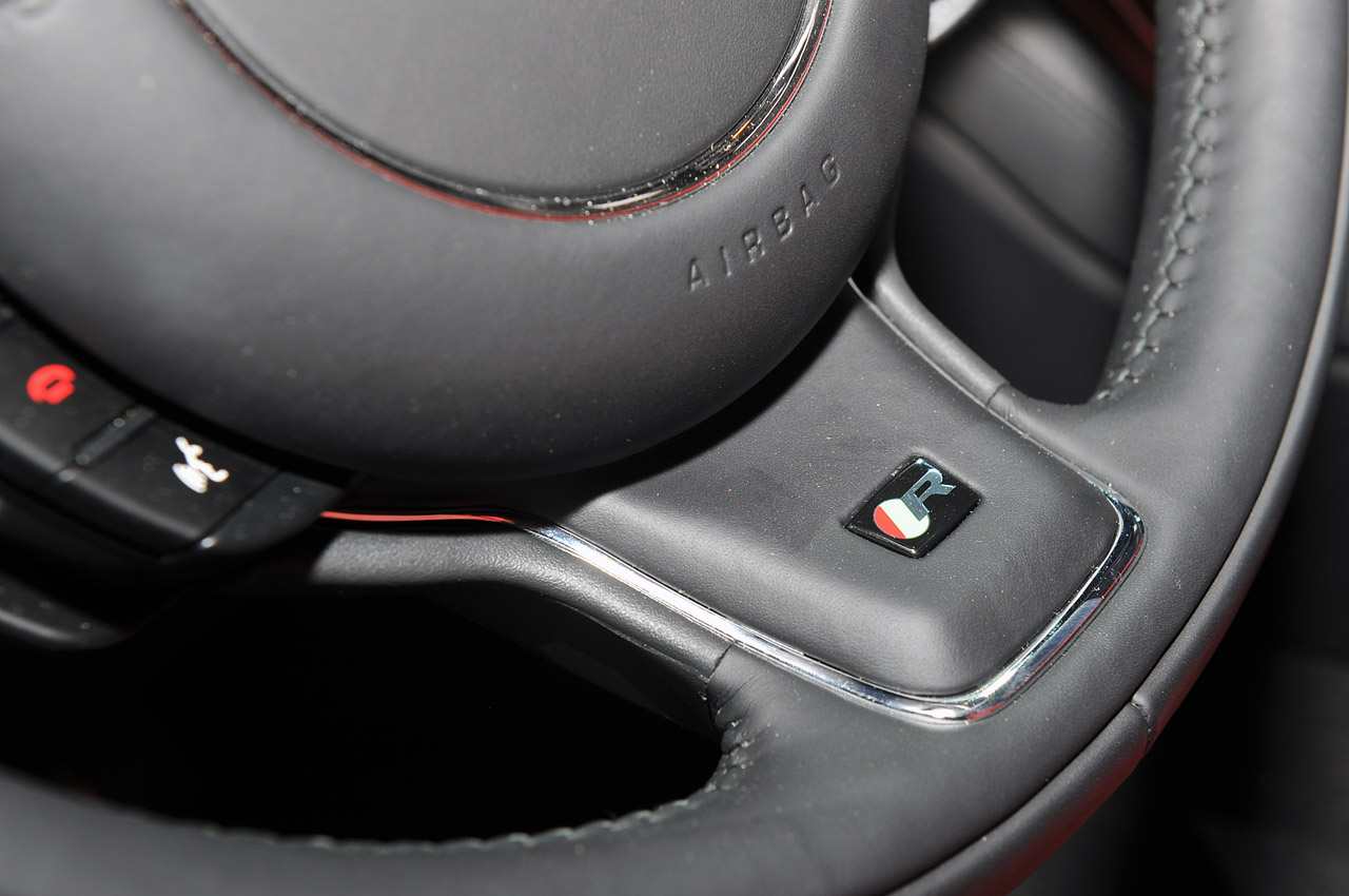 18-2014-jaguar-xjr-new-york