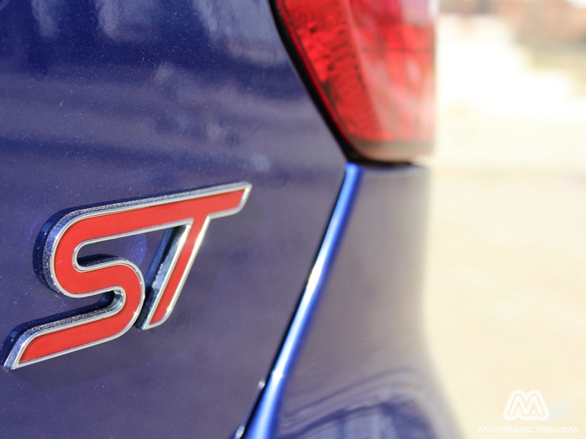 ford-focus-st-ma-21