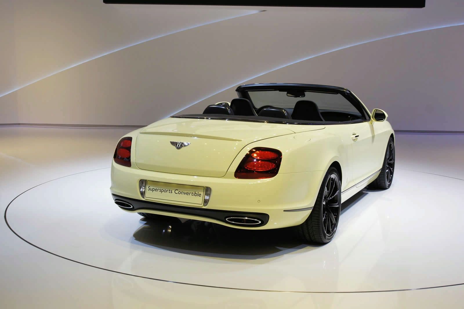 bentley-continental-supersports-27