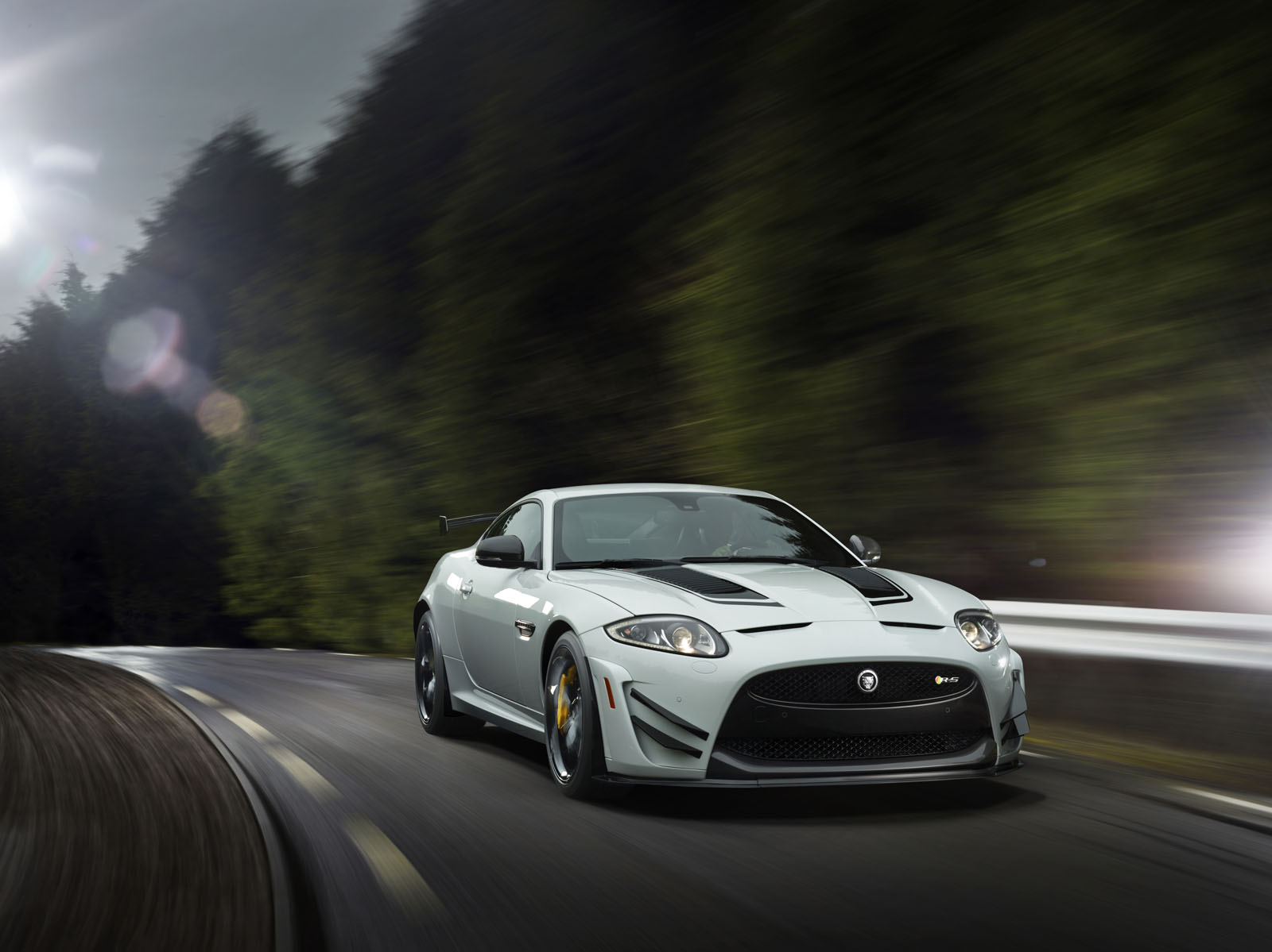 jagxkr-sgtimage7260313