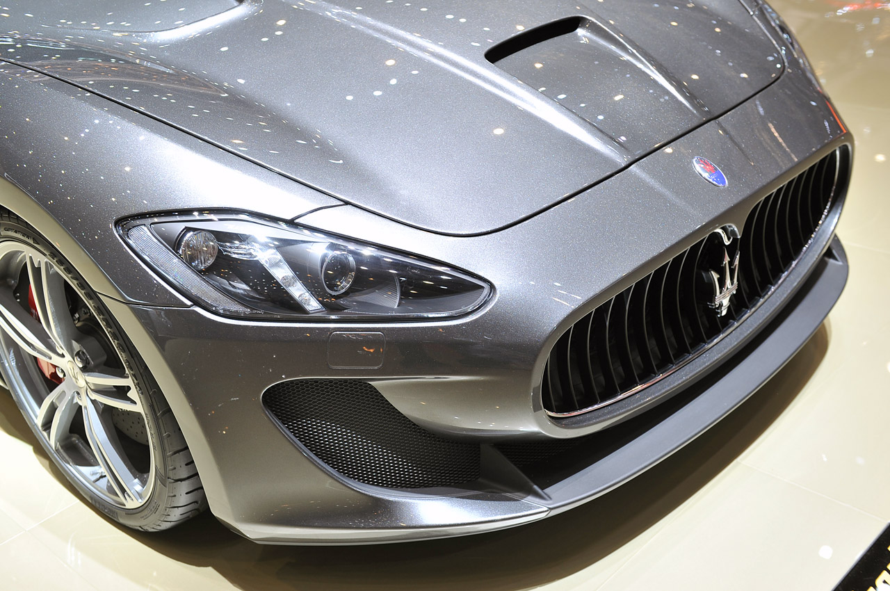 08-2013-maserati-granturismo-mc-stradale