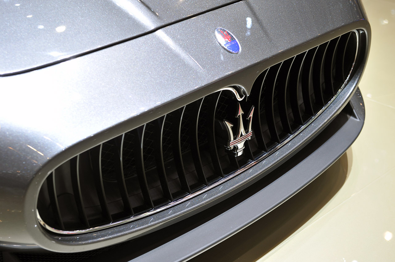 09-2013-maserati-granturismo-mc-stradale