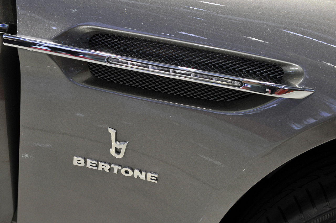 13-bertone-jet-2-plus-2-geneva