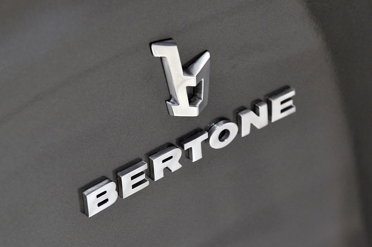 14-bertone-jet-2-plus-2-geneva