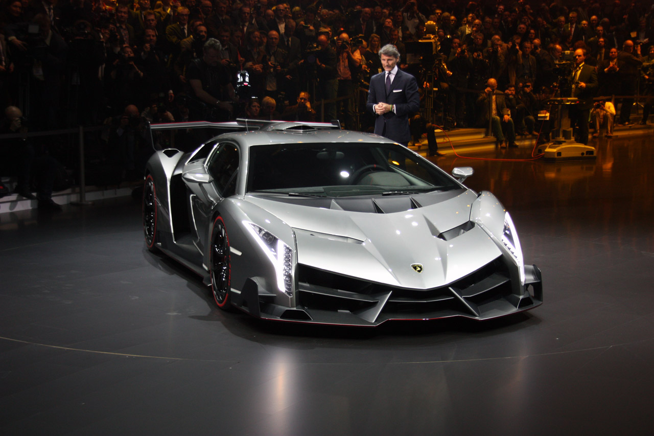 005-lamborghini-veneno-geneva-2013