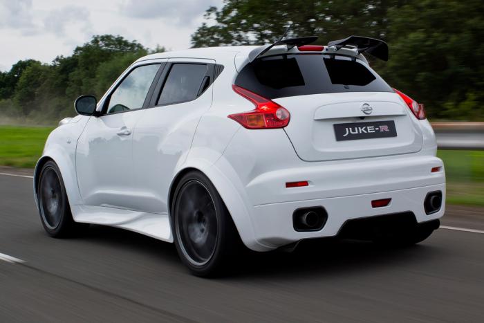 nissan-juke-r-ma-8