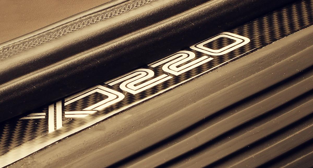 overdrive-ad-jaguar-xj-220-8