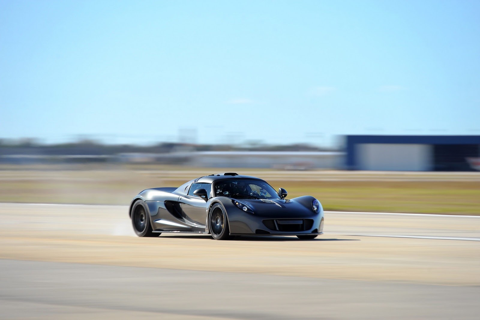 hennessey-venom-gt-record-175