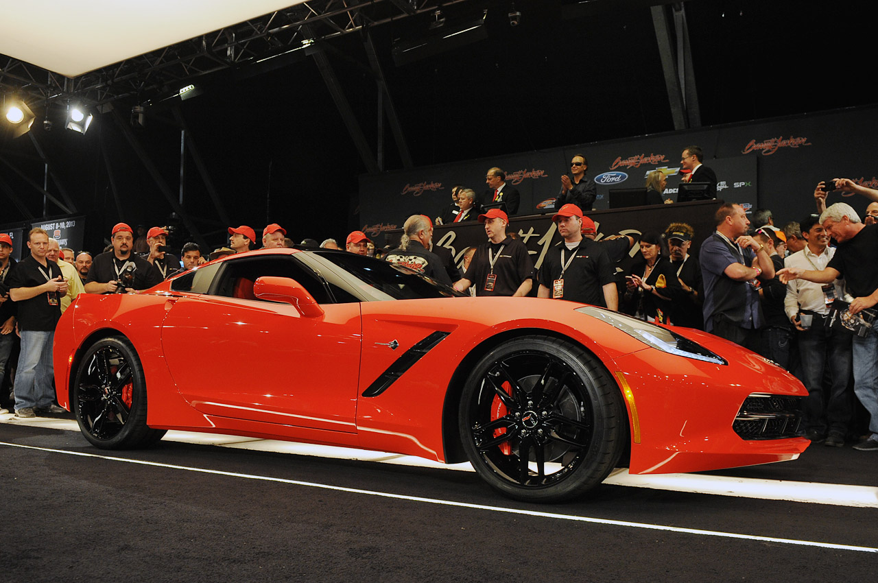 02-2014-chevrolet-corvette-bj