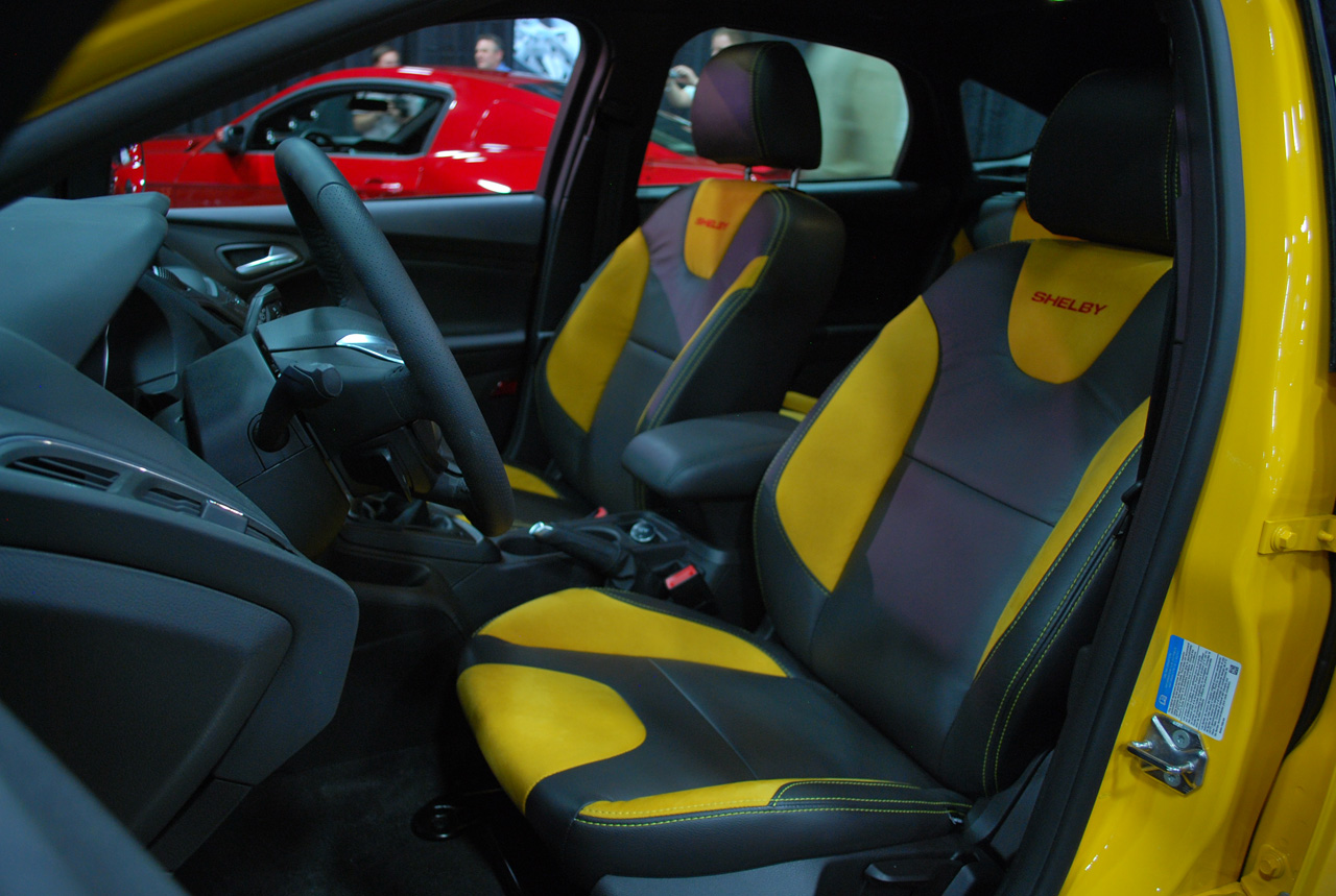 015-shelby-focus-st
