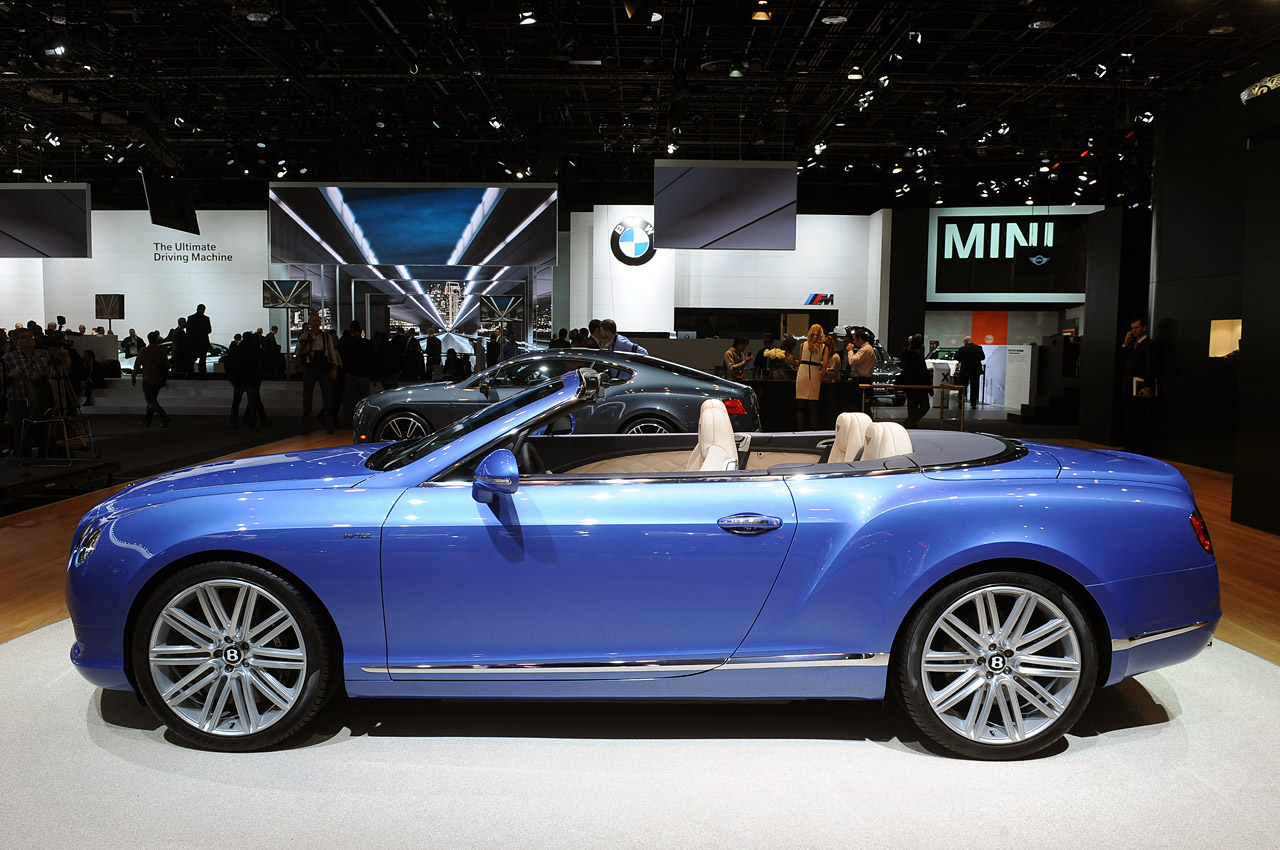 07-2013-bentley-continental-gt-speed-conv-detroit