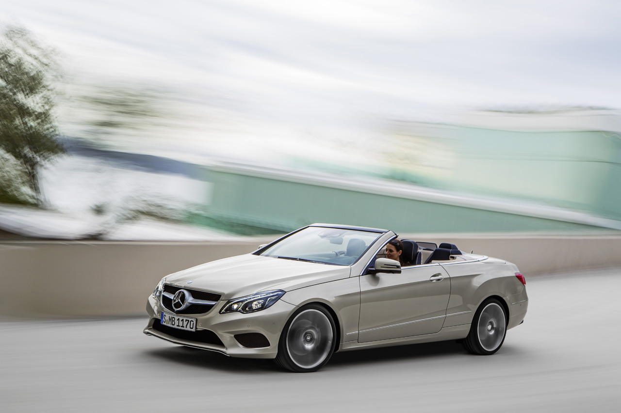Mercedes-Benz E 350 BLUETEC Cabriolet mit Sportpaket, (A 207), 2