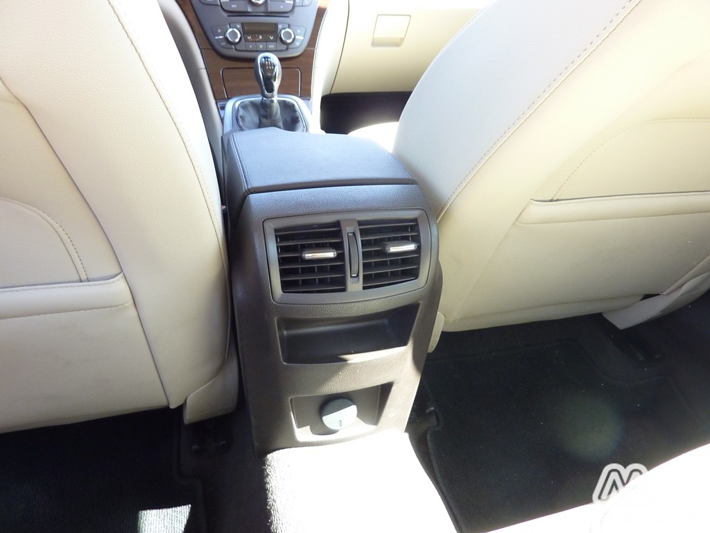 opel-insignia-motoradictos (36)