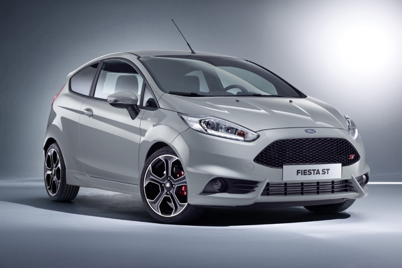 Ford-Fiesta-ST200-1