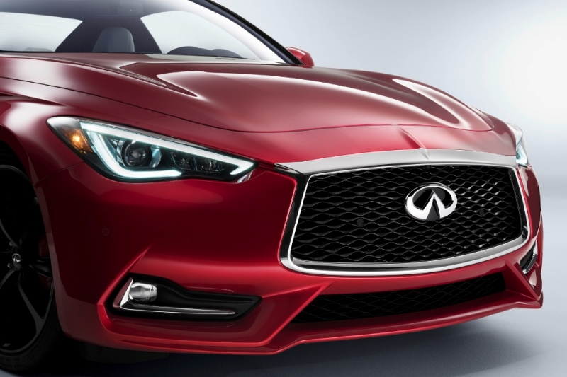 2017-Infiniti-Q60-Coupe-17