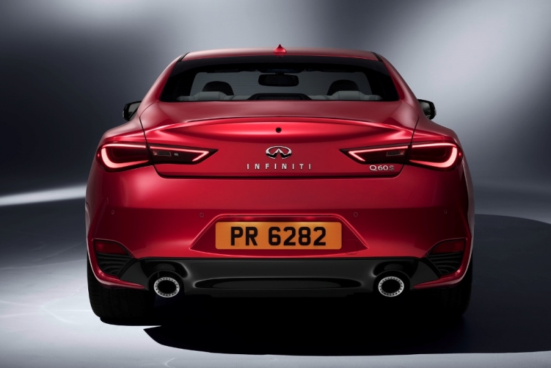 2017-Infiniti-Q60-Coupe-19
