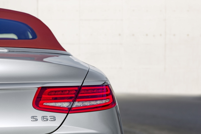 mercedes-amg-s63-cabriolet-edition-130-detroit-201625242_14