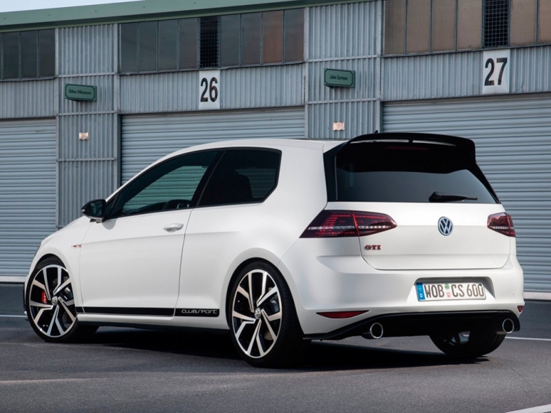 volkswagen-golf-gti-clubsport-201523070_5