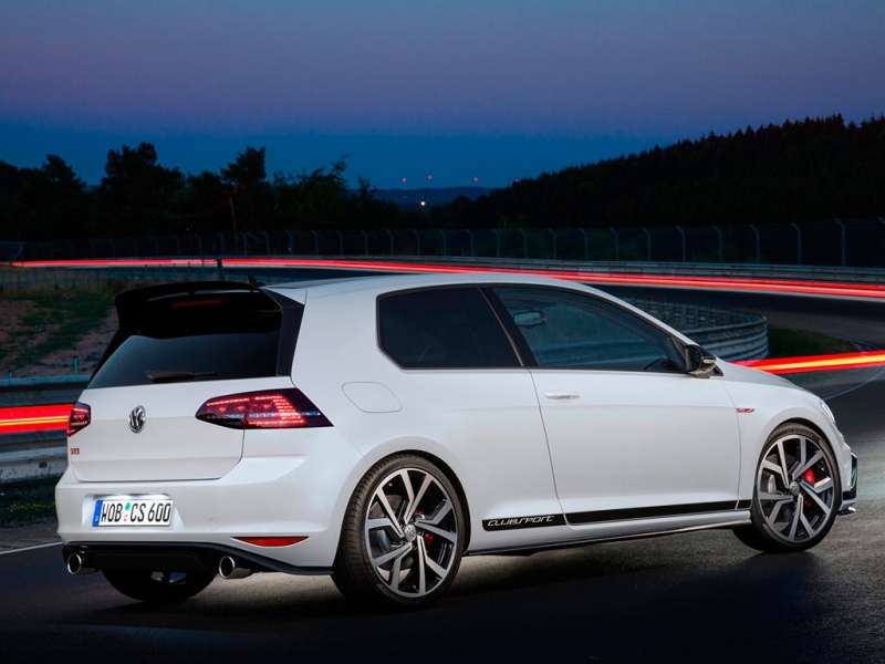 volkswagen-golf-gti-clubsport-201523070_3