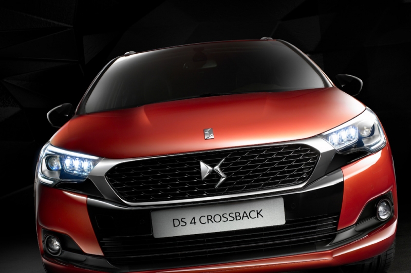 DS4-Crossback-2015-2