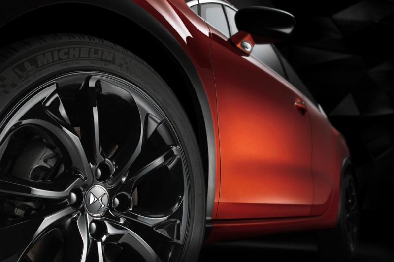DS4-Crossback-2015-4