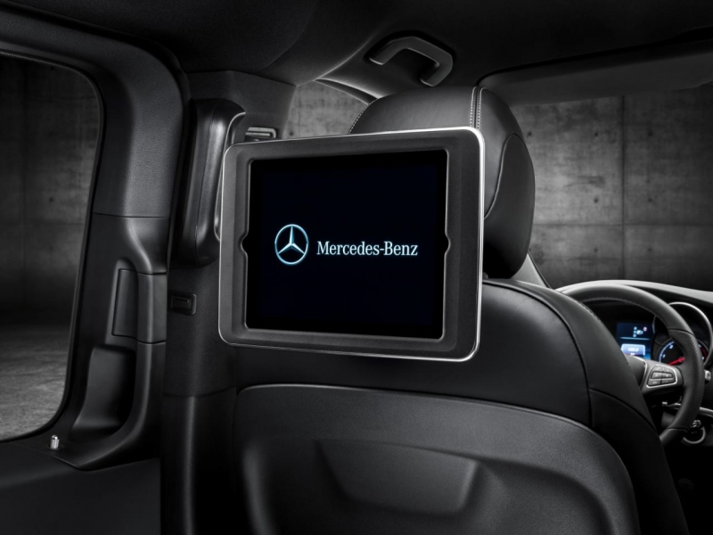 mercedes-benz-v-class-amg-line-is-a-reality-will-take-a-bow-in-frankfurt-photo-gallery_9