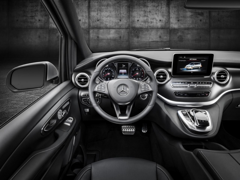 mercedes-benz-v-class-amg-line-is-a-reality-will-take-a-bow-in-frankfurt-photo-gallery_2