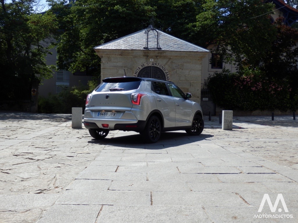 contacto_ssangyong_tivoli_14