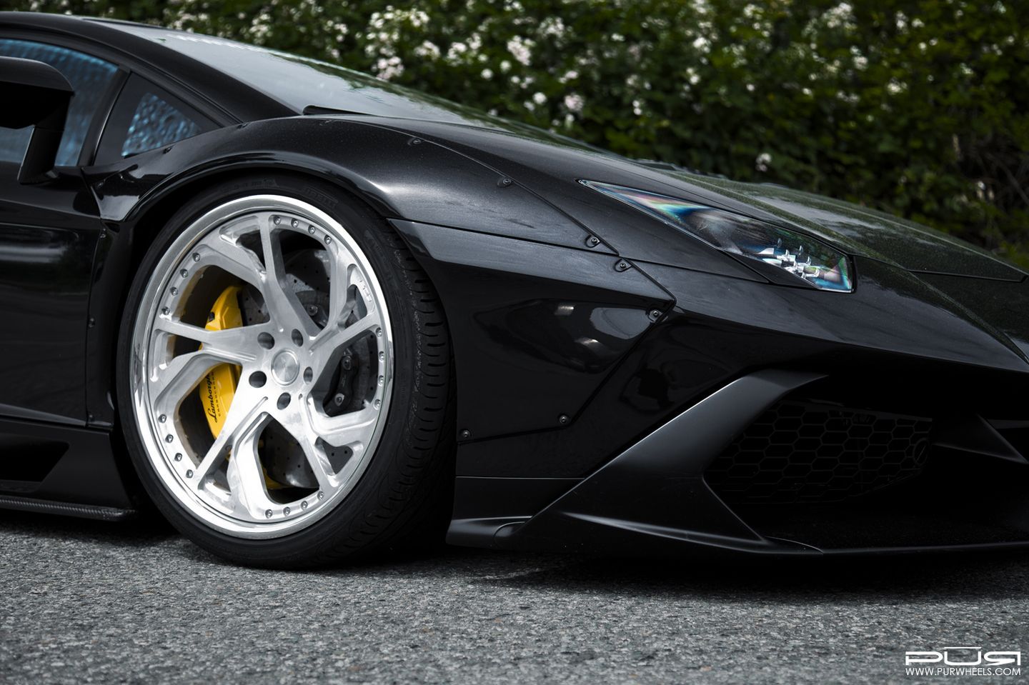 aventador-man-official-7
