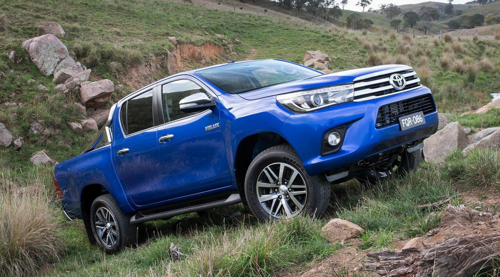 Toyota-Hilux-2016-5