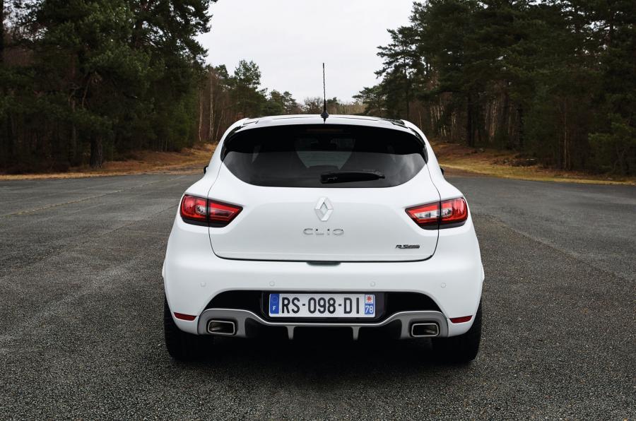 renaul-clio-rs-trophy-201520303_9.jpg