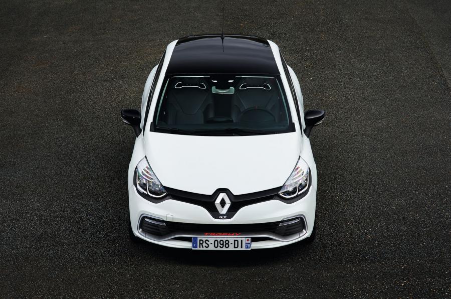 renaul-clio-rs-trophy-201520303_2.jpg