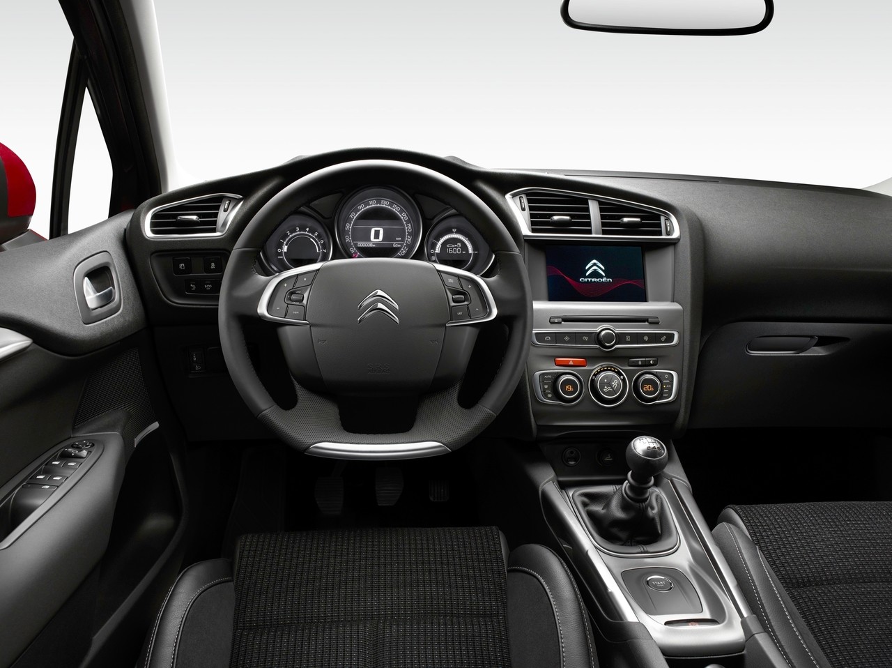 citroen-c4-2015-130