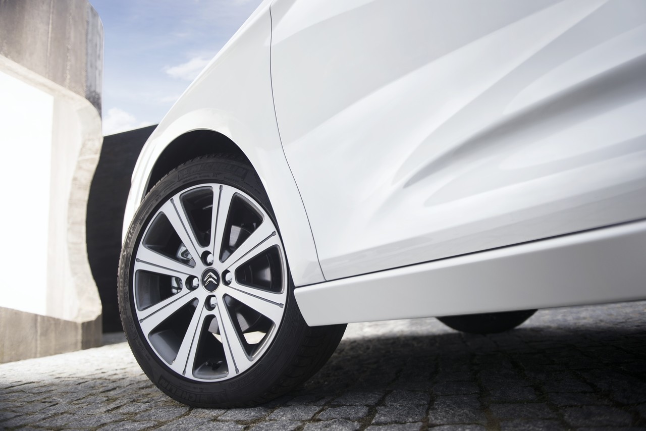 citroen-c4-2015-90